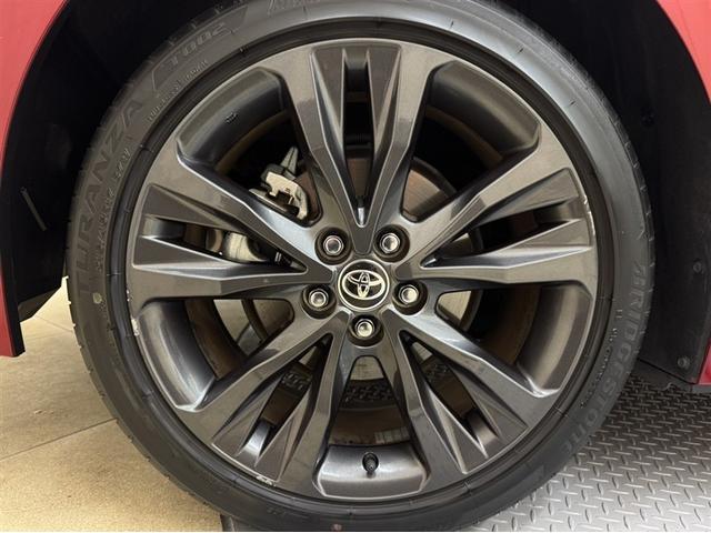 カローラツーリング ハイブリッド　ダブルバイビー　ディスプレイオーディオ　ナビ　フルセグＴＶ　バックモニター　ＥＴＣ　衝突被害軽減ブレーキ　ペダル踏み間違い急発進抑制装置　車線逸脱警報装置　オートハイビーム　ワンオーナー　整備記録簿　ＬＥＤライト（13枚目）