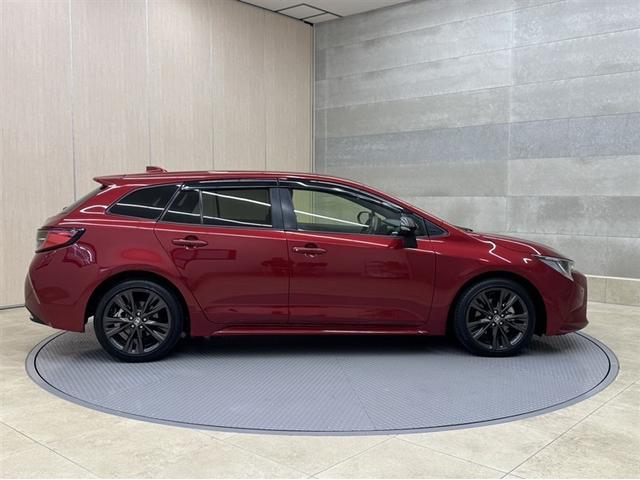 カローラツーリング ハイブリッド　ダブルバイビー　ディスプレイオーディオ　ナビ　フルセグＴＶ　バックモニター　ＥＴＣ　衝突被害軽減ブレーキ　ペダル踏み間違い急発進抑制装置　車線逸脱警報装置　オートハイビーム　ワンオーナー　整備記録簿　ＬＥＤライト（16枚目）