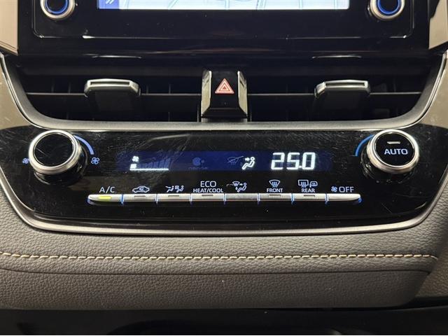 カローラツーリング ハイブリッド　ダブルバイビー　ディスプレイオーディオ　ナビ　フルセグＴＶ　バックモニター　ＥＴＣ　衝突被害軽減ブレーキ　ペダル踏み間違い急発進抑制装置　車線逸脱警報装置　オートハイビーム　ワンオーナー　整備記録簿　ＬＥＤライト（22枚目）