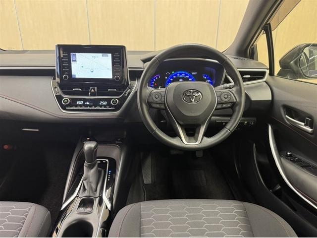 カローラスポーツ ハイブリッドＧ　Ｚ　シートヒーター　ディスプレイオーディオ　フルセグＴＶ　ナビ　バックモニター　ＥＴＣ　クルーズコントロール　衝突被害軽減ブレーキ　ペダル踏み間違い急発進抑制装置　車線逸脱警報装置　オートハイビーム（7枚目）
