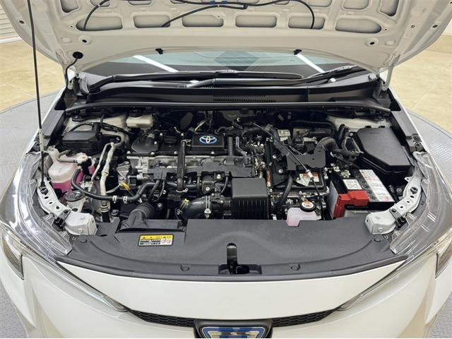 カローラ ハイブリッド　Ｇ　ドラレコ　ＥＴＣ２．０　ディスプレイオーディオ　フルセグＴＶ　　Ｂｌｕｅｔｏｏｔｈ　バックモニター　衝突被害軽減ブレーキ　ペダル踏み間違急発進抑制装置　車線逸脱警報装置　オートハイビーム　ワンオーナー（33枚目）