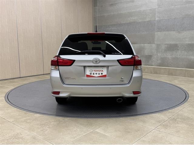 カローラフィールダー １．８Ｓ　ドラレコ　衝突被害軽減ブレーキ　ペダル踏み間違い急発進抑制装置　車線逸脱警報装置　オートハイビーム　フルセグ内蔵メモリーナビ　ＣＤ／ＤＶＤ再生　Ｂｌｕｅｔｏｏｔｈ　バックモニター　ＥＴＣ　ワンオーナー（28枚目）