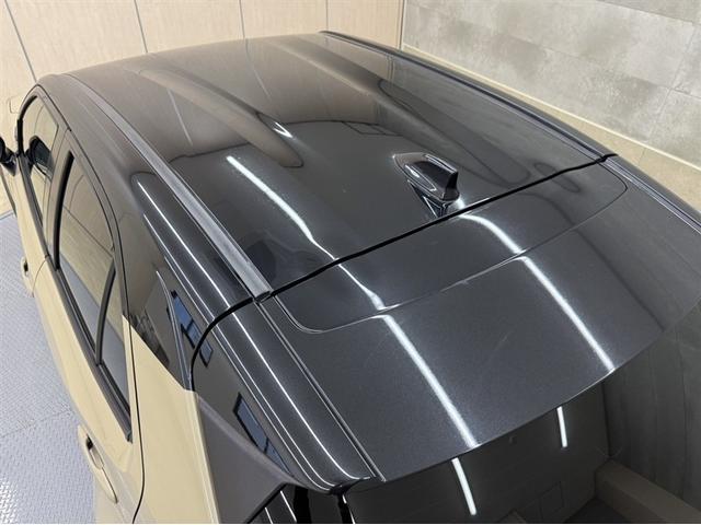 ヤリスクロス ハイブリッドＧ　衝突被害軽減ブレーキ　ペダル踏み間違い急発進抑制装置　電源コンセント　ディスプレイオーディオ　Ｂｌｕｅｔｏｏｔｈ　全周囲カメラ　ブラインドスポットモニター　オートエアコン　クルーズコントロール　記録簿（29枚目）