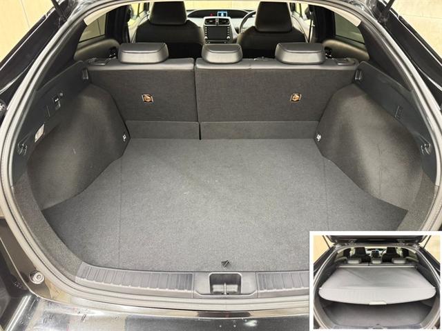 プリウス Sツーリングセレクション・ブラックエディション 衝突被害軽減ブレーキ ペダル踏み間違い急発進抑制装置 ナビ フルセグ Bluetooth ETC LEDライト シートヒーター フルエアロ 電源コンセント クルーズコントロール バックモニター(32枚目)