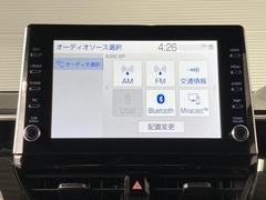 ディスプレイオーディオを装備。スマホと車をつなぐことで、これまでのナビに加えていろんなサービスが楽しめます。 4