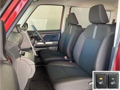 トヨタ中古車「まるごとクリーニング」施工済。外装はもちろん内装はシートを外して見えない所まで徹底洗浄しています。☆シートヒーター装備☆ 4