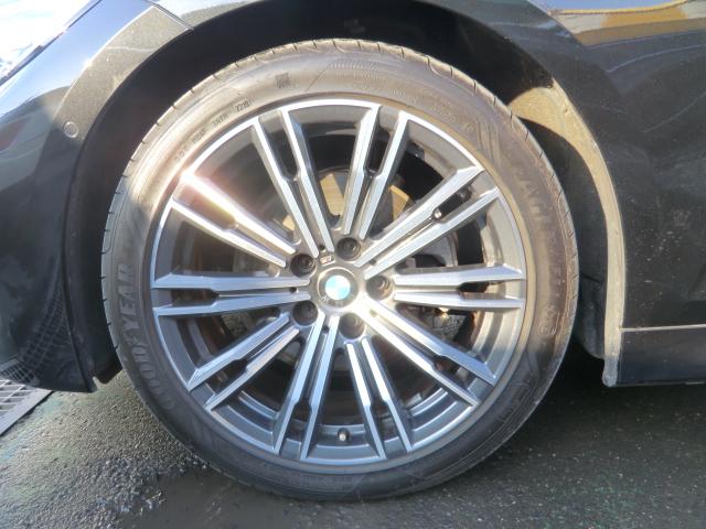 320i Mスポーツ ワンオーナー 純正ナビ バックカメラ 360°カメラ パーキングアシストプラス インテリジェントセーフティ 正面 側面衝突警告 車線逸脱警告 車線変更警告 後退アシスト(24枚目)