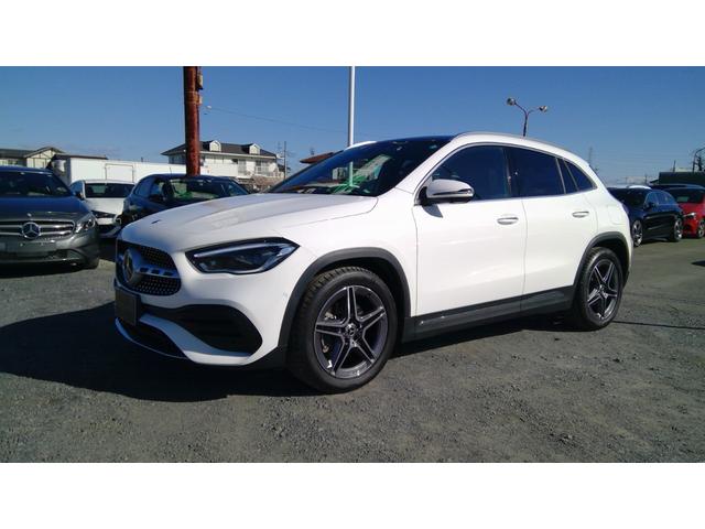 ＧＬＡクラス ＧＬＡ２００ｄ　４マチック　ＡＭＧライン　ワンオーナー　レーダーセーフティーパッケージ　パノラミックルーフ　ハーフレザーシート　オートトランク　アンビエンテライト３６０°カメラ　パーキングアシスト（3枚目）