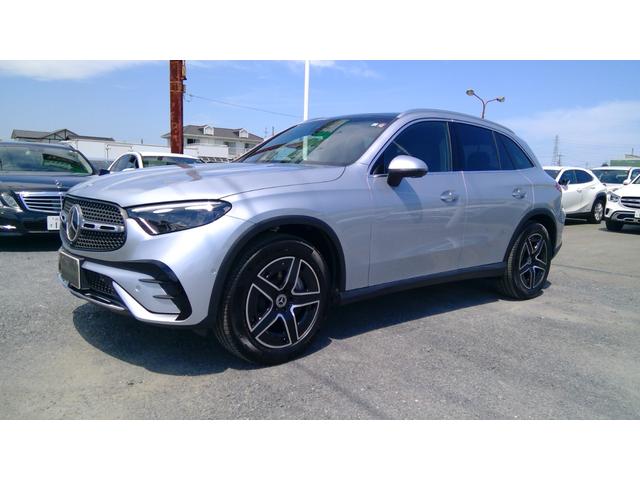 ＧＬＣ ＧＬＣ２２０ｄ　４マチック　ドライバーズパッケージ　ＧＬＣ２２０ｄ　４マチック　ドライバーズパッケージ　登録済未使用車　ＡＭＧライン　ＡＭＧレザーエクスクルーシブパッケージ　パノラミックルーフ　フットトランクオープナー　フロアーマット付き（4枚目）