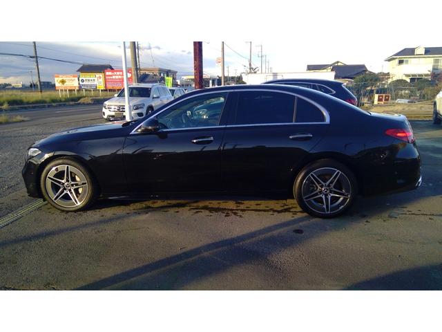 Ｃクラス Ｃ２００アバンギャルド　ＡＭＧライン　ワンオーナー　ＡＭＧラインパッケージ　ベーシックパッケージ　ハーフレザーシート　シートヒーター　パーキングアシスト　ヘッドアップディスプレイ　３６０°カメラオートトランク　アンビエンテライト（5枚目）