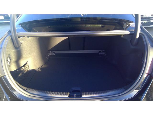 Ｃクラス Ｃ２００アバンギャルド　ＡＭＧライン　ワンオーナー　ＡＭＧラインパッケージ　ベーシックパッケージ　ハーフレザーシート　シートヒーター　パーキングアシスト　ヘッドアップディスプレイ　３６０°カメラオートトランク　アンビエンテライト（23枚目）