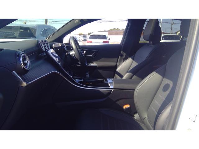 GLC GLC220d 4MクペドライバズP+AMGラインP ワンオーナー AMGラインパッケージ AMGレザーエクスクルーシブパッケージ ドライバーズパッケージ パノラミックルーフ ヘッドアップディスプレイ リア.アクスルステアリング ブルメスタ(14枚目)