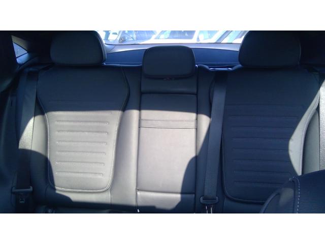 GLC GLC220d 4MクペドライバズP+AMGラインP ワンオーナー AMGラインパッケージ AMGレザーエクスクルーシブパッケージ ドライバーズパッケージ パノラミックルーフ ヘッドアップディスプレイ リア.アクスルステアリング ブルメスタ(20枚目)