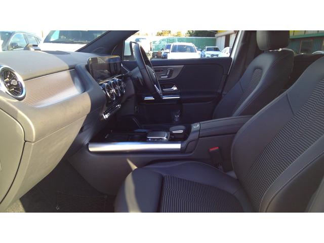 ＧＬＡクラス ＧＬＡ２００ｄ　４マチック　ワンオーナー　レーダーセーフティパッケージ　パノラミックルーフ　ハーフレザーシート　シートヒーター　３６０°カメラ　純正ドラレコ前　オートトランク　アンビエンテライト　バックカメラ（20枚目）