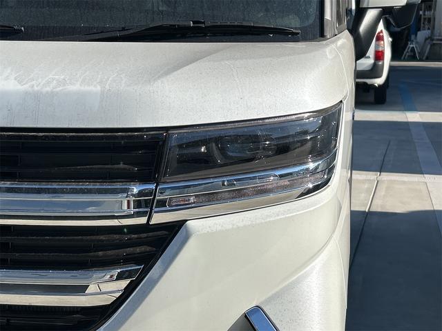 スペーシアカスタム ハイブリッドＸＳ　全周囲カメラ　両側電動スライドドア　ナビ　クリアランスソナー　オートクルーズコントロール　レーンアシスト　衝突被害軽減システム　オートライト　ＬＥＤヘッドランプ　スマートキー　アイドリングストップ（33枚目）