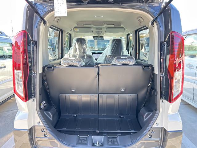 スペーシアギア ハイブリッドＸＺ　全周囲カメラ　両側電動スライドドア　ナビ　ＴＶ　クリアランスソナー　オートクルーズコントロール　レーンアシスト　衝突被害軽減システム　オートライト　ＬＥＤヘッドランプ　スマートキー（19枚目）