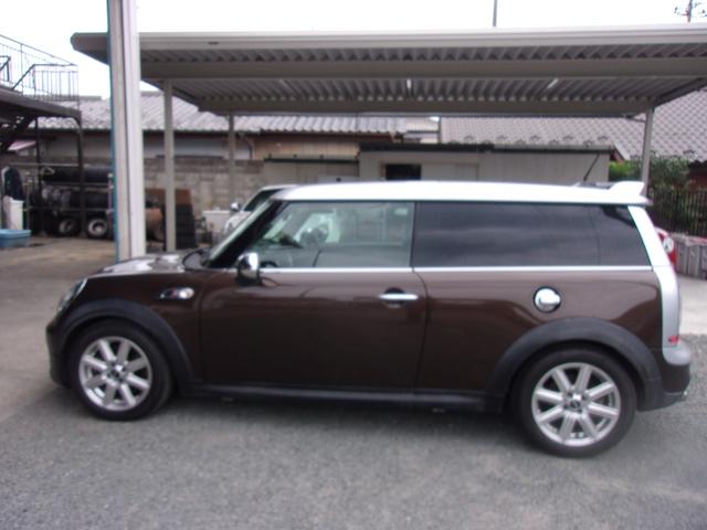 ＭＩＮＩ クーパーＳ　クラブマン　ホットチョコレートメタリック２トンカラー（5枚目）