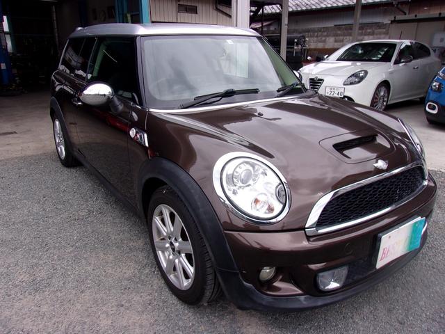 ＭＩＮＩ クーパーＳ　クラブマン　ホットチョコレートメタリック２トンカラー（6枚目）