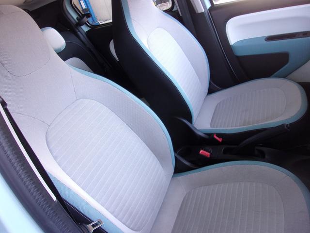 トゥインゴ インテンス(13枚目)