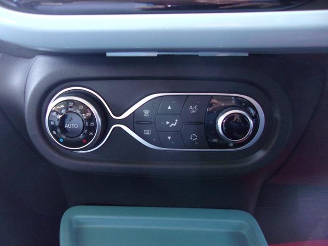 トゥインゴ インテンス(23枚目)