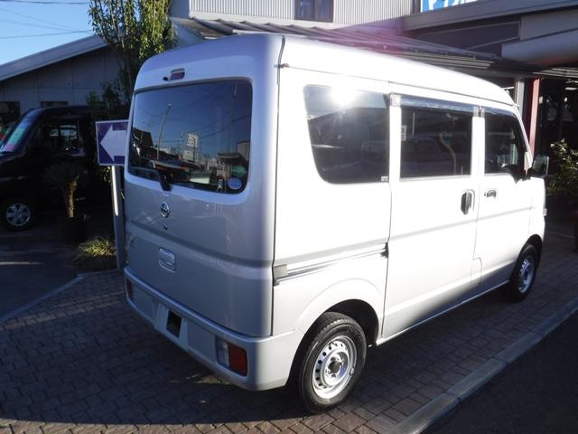 日産 ＮＶ１００クリッパーバン