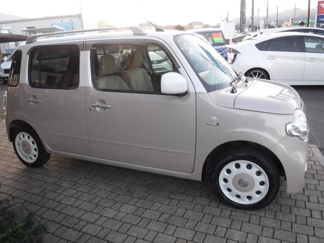 ミラココア ココアプラスＸ　メモリーナビ　フルセグＴＶ　バックカメラ　ＬＥＤヘッドライト　スマートキー（6枚目）