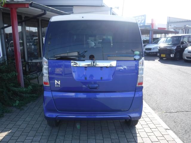 N-BOX 2トーンカラースタイル G・Lパッケージ 4WD 純正ナビ フルセグTV バックカメラ ETC パワースライドドア シートヒーター スマートキー(4枚目)