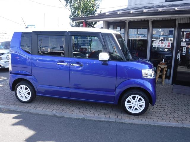 N-BOX 2トーンカラースタイル G・Lパッケージ 4WD 純正ナビ フルセグTV バックカメラ ETC パワースライドドア シートヒーター スマートキー(6枚目)