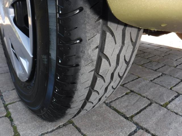 ハイゼットカーゴ デッキバンＧ　４ＷＤ　衝突被害軽減ブレーキ　ナビ　フルセグＴＶ　スマートキー　寒冷地仕様　届け出済み未使用車（22枚目）