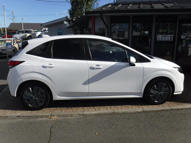 ノート Ｘ　ＦＯＵＲ　４ＷＤ　純正９インチナビ　フルセグＴＶ　プロパイロット　アラウンドビューモニター　ＥＴＣ２．０　ＬＥＤヘッドライト　シートヒーター　スマートキー（6枚目）