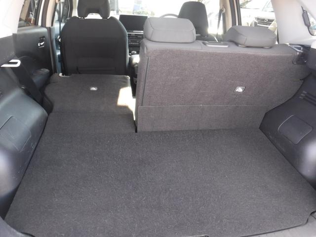 ノート Ｘ　ＦＯＵＲ　４ＷＤ　純正９インチナビ　フルセグＴＶ　プロパイロット　アラウンドビューモニター　ＥＴＣ２．０　ＬＥＤヘッドライト　シートヒーター　スマートキー（12枚目）