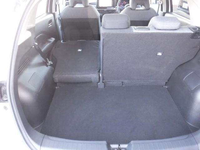 ノート Ｓ　衝突被害軽減ブレーキ　純正ナビ　フルセグＴＶ　アラウンドビューモニター　インテリジェントキー　ＬＥＤヘッドライト　ワンオーナー　走行８７００ｋｍ　車検Ｒ９年１０月（13枚目）