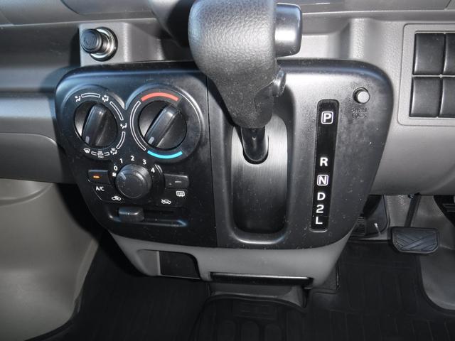 NV100クリッパーバン DX GLセーフティパッケージ 衝突被害軽減ブレーキ メモリーナビ バックカメラ Bluetooth ETC キーレス パワーウインドウ ルーフキャリア(20枚目)