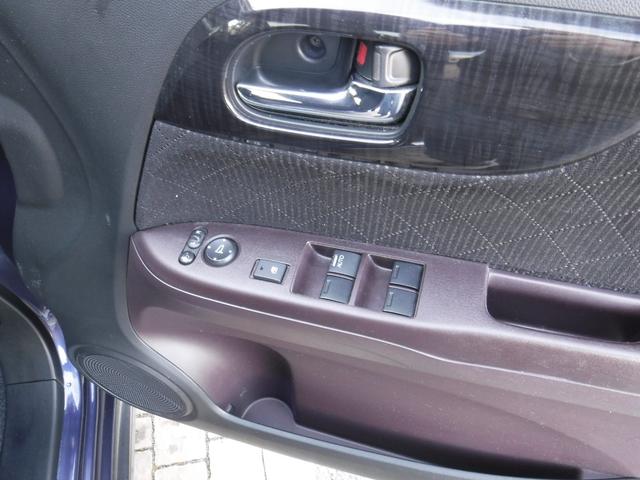 Ｎ－ＯＮＥ プレミアム・Ｌパッケージ　４ＷＤ　ＨＩＤヘッドライト　スマートキー（15枚目）