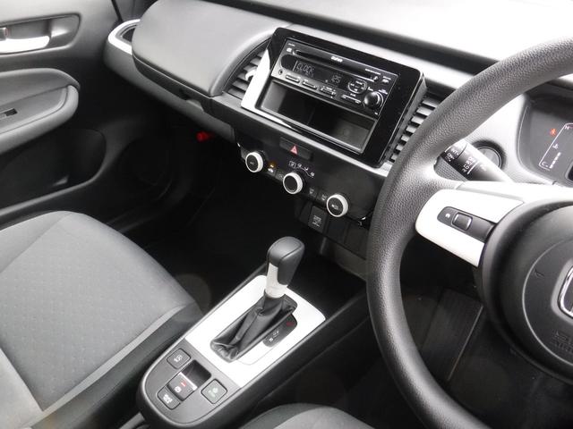 フィット ベーシック　ホンダセンシング　スマートキー　電動格納ミラー　走行２００００ｋｍ（15枚目）