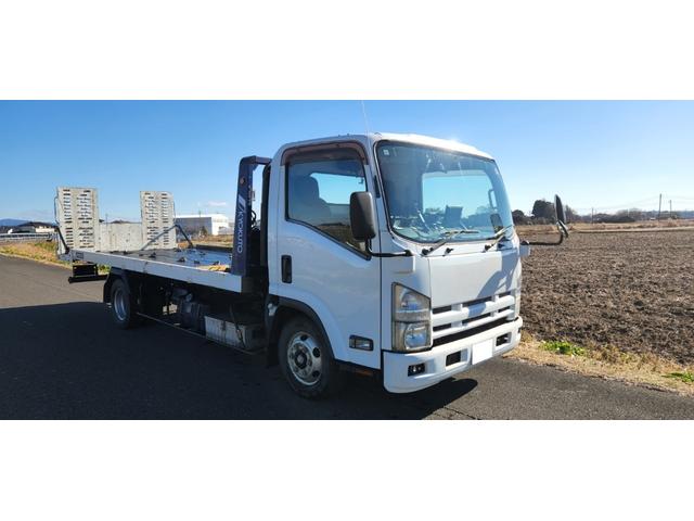 エルフトラック 　積載車　ＥＴＣ　ＡＴ　電動格納ミラ－　フルフラット（4枚目）