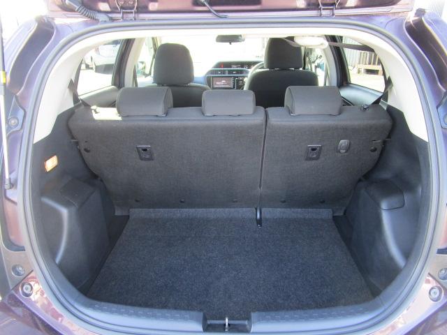 アクア S 後期型 衝突軽減ブレーキ 地デジナビ バックカメラ ETC キーフリー 電格ウインカーミラー レーンキープアシスト 保証1年付(10枚目)