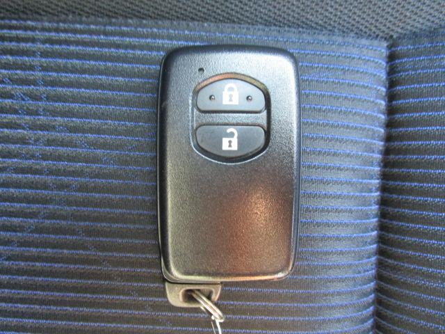 アクア S 後期型 衝突軽減ブレーキ 地デジナビ バックカメラ ETC キーフリー 電格ウインカーミラー レーンキープアシスト 保証1年付(22枚目)