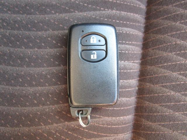 アクア TRDエアロ 地デジナビ バックカメラ ETC キーフリー 保証1年付(25枚目)