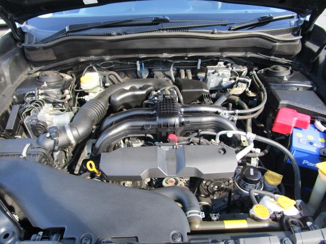 エンジンルームも点検整備＆クリーニング済みとなっております。車両入庫時とご納車の前の２回にわたって整備点検を実施致しております。