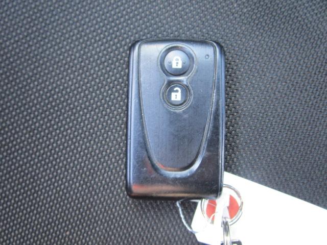 コペン ローブ　車高調付　地デジナビ　バックカメラ　ＥＴＣ　キーフリー　シートヒーター　保証１年付　社外アルミ　タワーバー　エアクリ（20枚目）