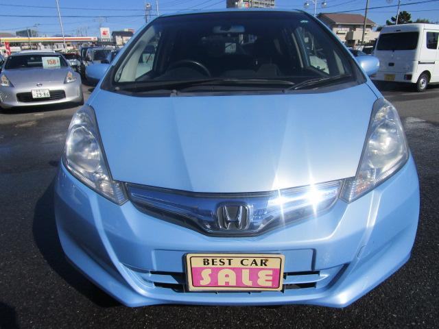 フィットハイブリッド スマートセレクション　ナビ　ＥＴＣキーフリー　保証１年付　アイドルストップ　クルーズコントロール（5枚目）