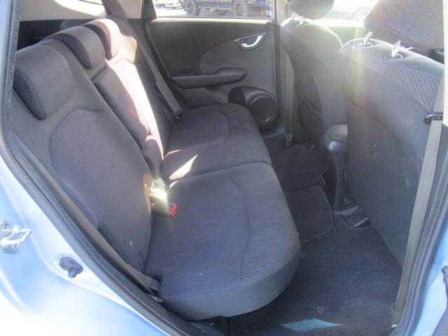 フィットハイブリッド スマートセレクション　ナビ　ＥＴＣキーフリー　保証１年付　アイドルストップ　クルーズコントロール（12枚目）