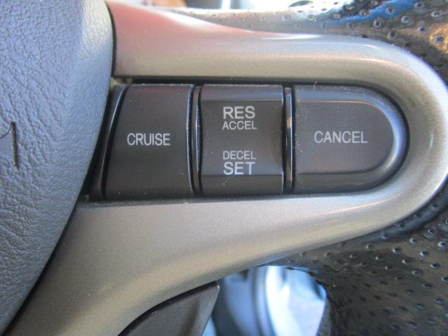 フィットハイブリッド スマートセレクション　ナビ　ＥＴＣキーフリー　保証１年付　アイドルストップ　クルーズコントロール（16枚目）