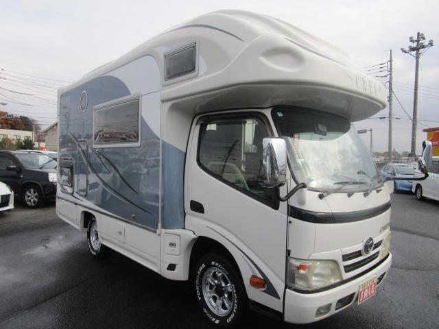 カムロード キャンピング ナッツRV クレラ5.3X FFヒーター リアAC シャワー シンク コンロ サイドオーニング(2枚目)