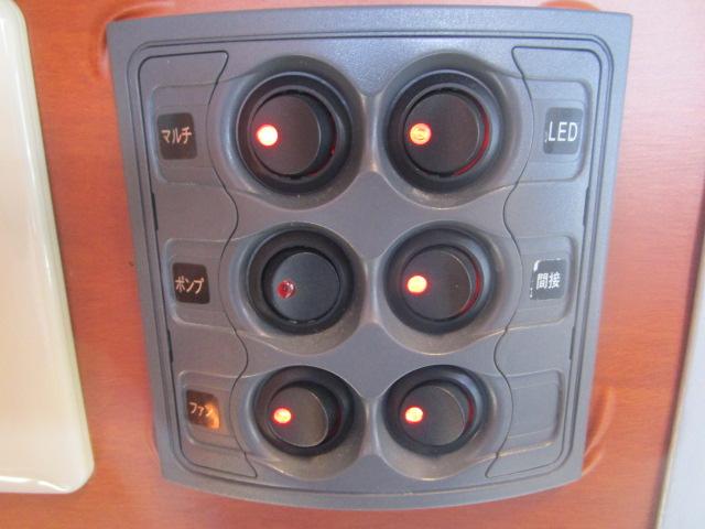 カムロード キャンピング ナッツRV クレラ5.3X FFヒーター リアAC シャワー シンク コンロ サイドオーニング(21枚目)