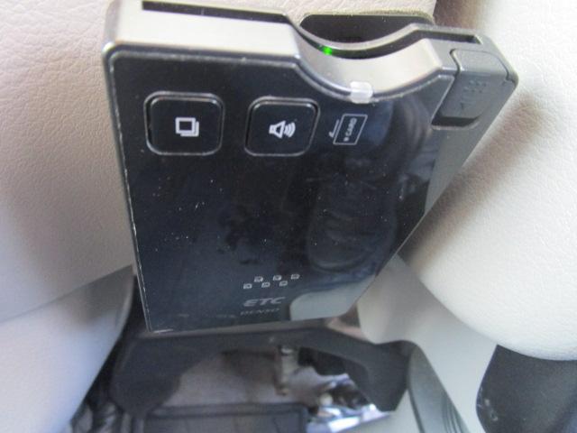 カムロード キャンピング ナッツRV クレラ5.3X FFヒーター リアAC シャワー シンク コンロ サイドオーニング(33枚目)