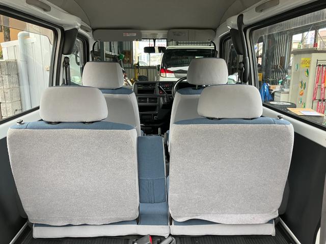 サンバーバン ディアス 4WD パワステ パワーウインドウ エアコン FMAMラジオ 両側スライドドア 助手席エアバッグ(27枚目)
