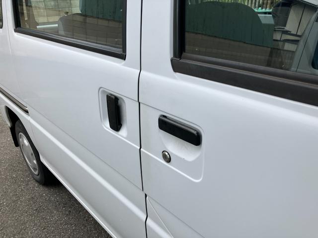 サンバーバン ディアス 4WD パワステ パワーウインドウ エアコン FMAMラジオ 両側スライドドア 助手席エアバッグ(56枚目)