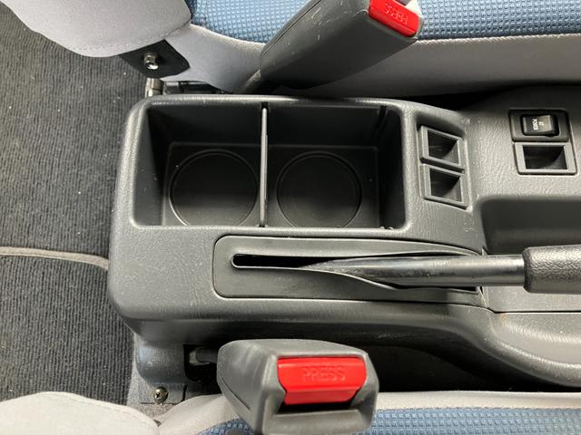 サンバーバン ディアス 4WD パワステ パワーウインドウ エアコン FMAMラジオ 両側スライドドア 助手席エアバッグ(74枚目)